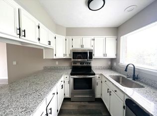 2820 Snow Rd UNIT A, Lexington, KY 40517