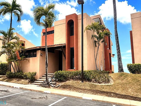 2nd image of Palmas Drive La Jolla #A21