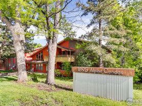 1895 Alpine Ave