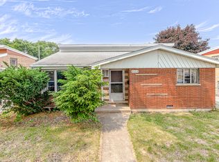 4004 W 106th Pl, Oak Lawn, IL