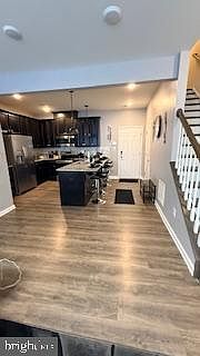 3rd image of 6915 Stoddert Ln