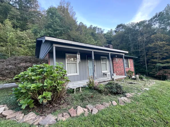 1361 State Highway 92, Pineville, KY 40977