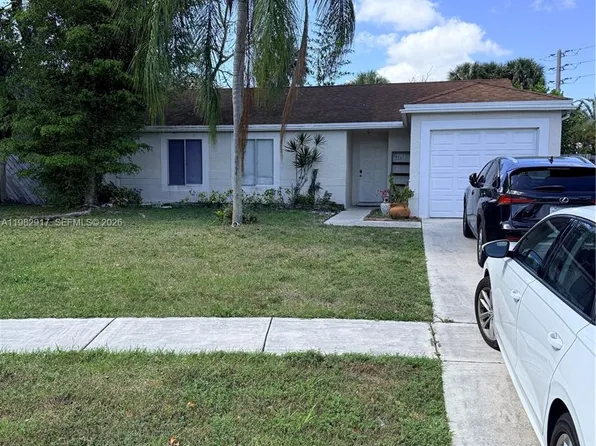 9963 Baywater Dr, Boca Raton, FL 33496