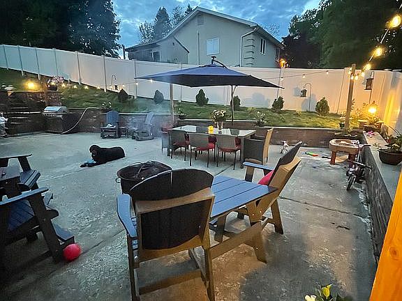 2nd image of 29 Forest Ave