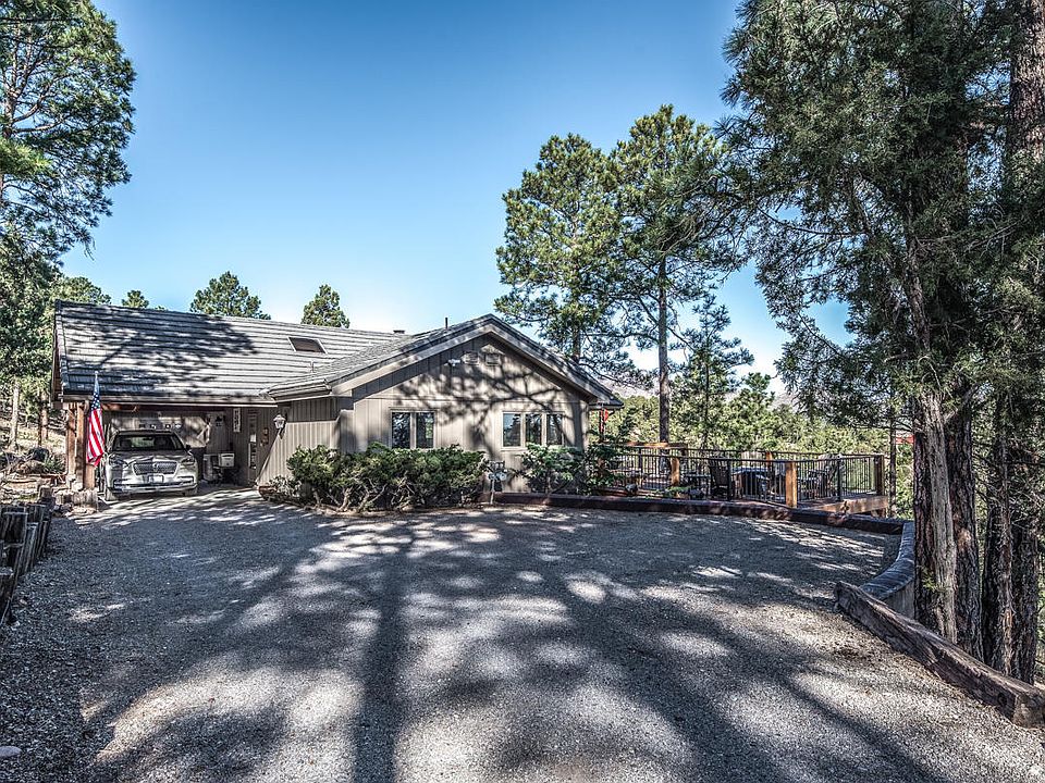1st image of 203 Pheasant Ct
