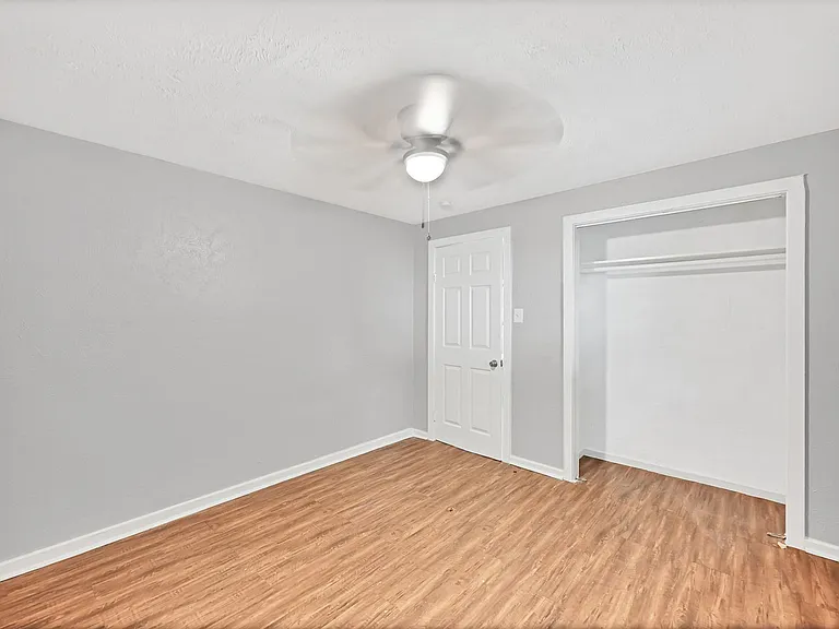601 Booker T Washington St — Photo 14