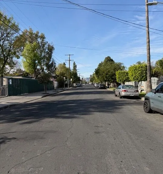 11018 Herrick Ave — Photo 2