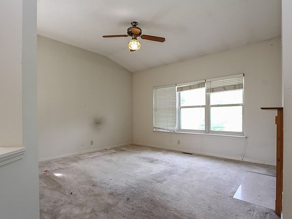 4th image of 11110 Indian Lake Blvd