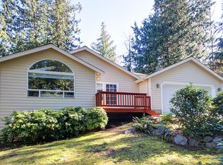 7 Lookout Mountain Ln, Bellingham, WA 98229