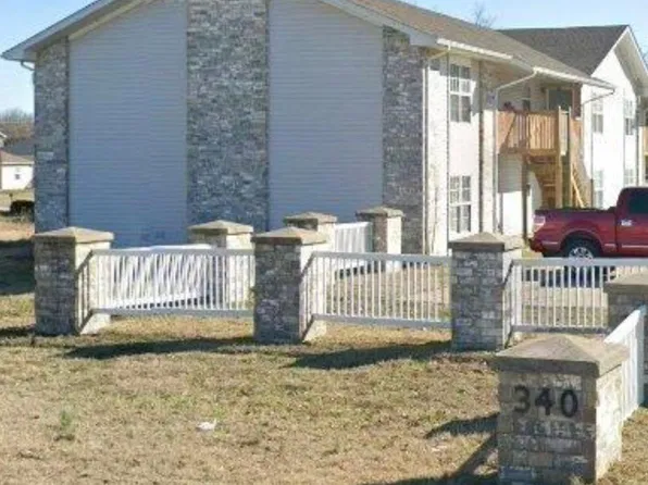 340 W Aldrich Rd, Bolivar, MO 65613