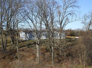 416 Poplar Dr, Highlandville, MO 65669