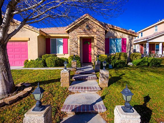 3rd image of 40735 Brookhollow Ct