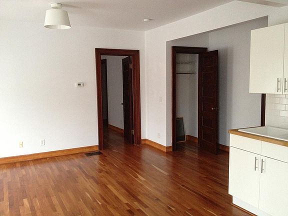 3rd image of 289 Highland Ave #2