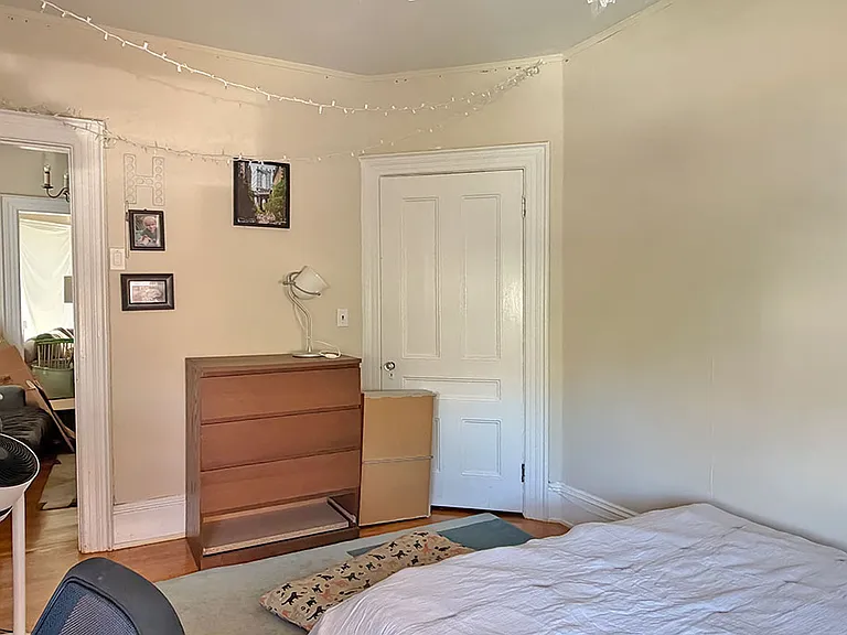 173 Lloyd Ave #2 — Photo 6
