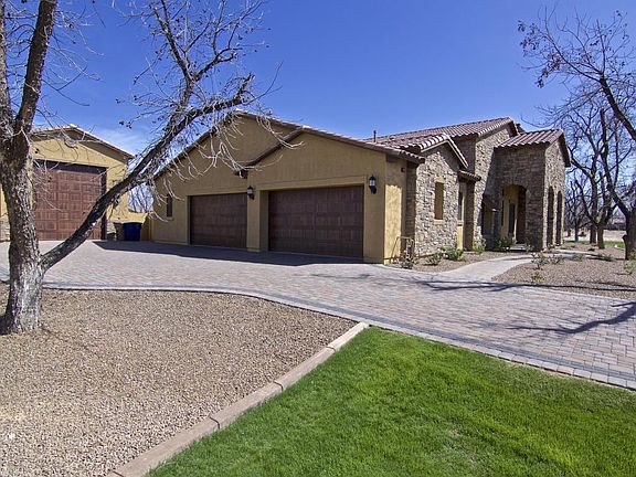 5th image of 20144 E Melissa Pl