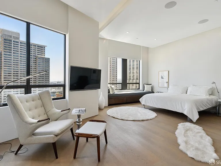690 Market St #1704 — Photo 27