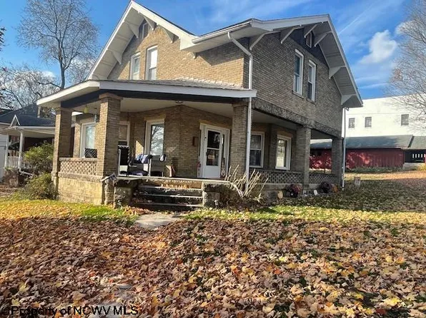 100 Brown Ave, Kingwood, WV 26537