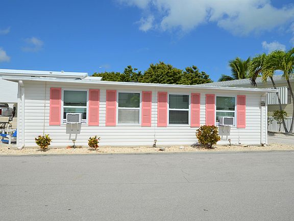 3rd image of 701 Spanish Main Dr #395