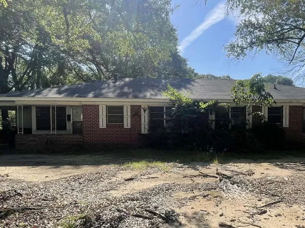 911 S Farmerville St, Ruston, LA 71270