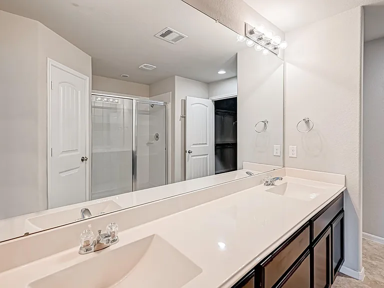 2818 Canadian Goose Ln — Photo 20