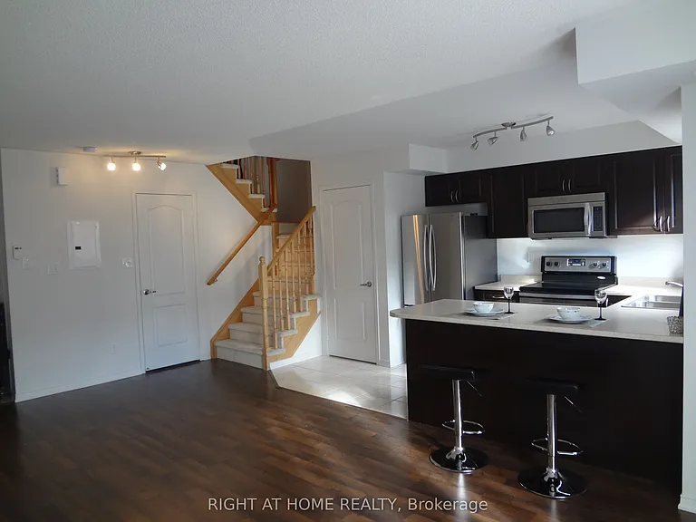 47 Hays Blvd #10 — Photo 5