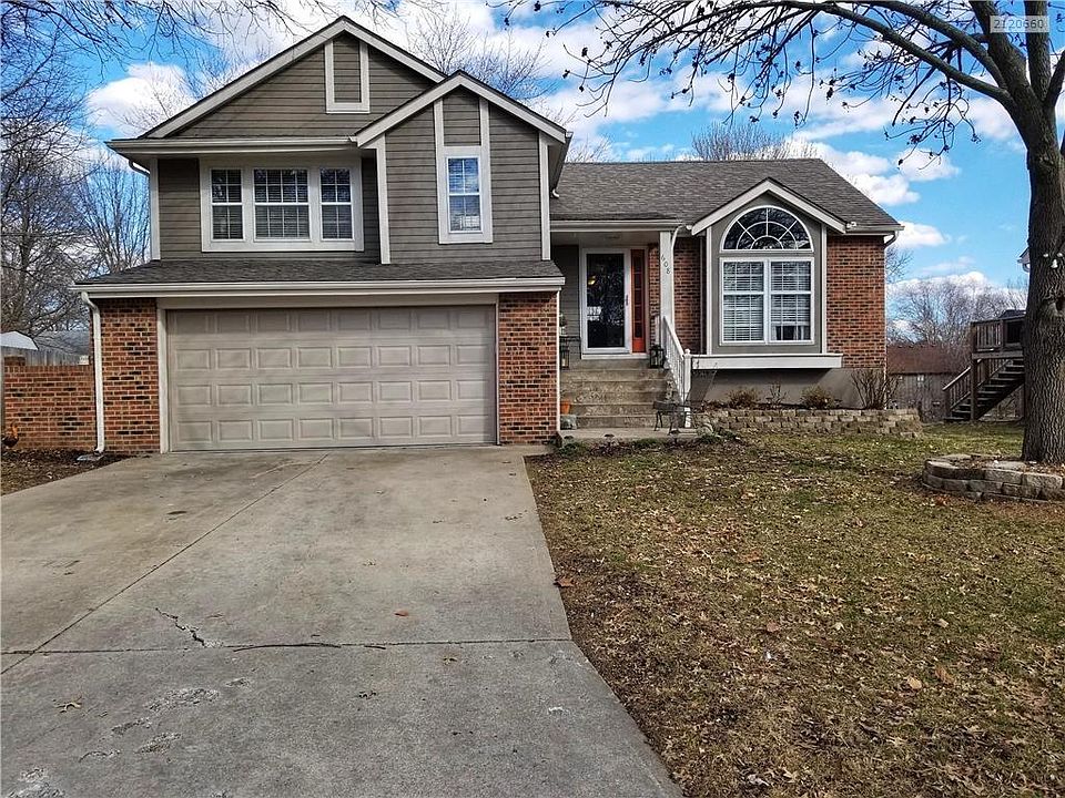 1st image of 608 NW 41st St