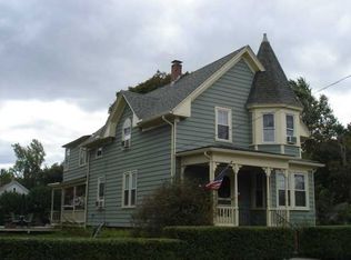216 Adams St, Warwick, RI 02888