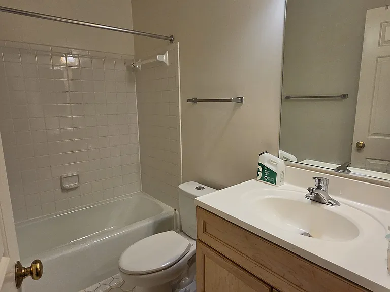 1443 Hampton Hill Cir — Photo 7