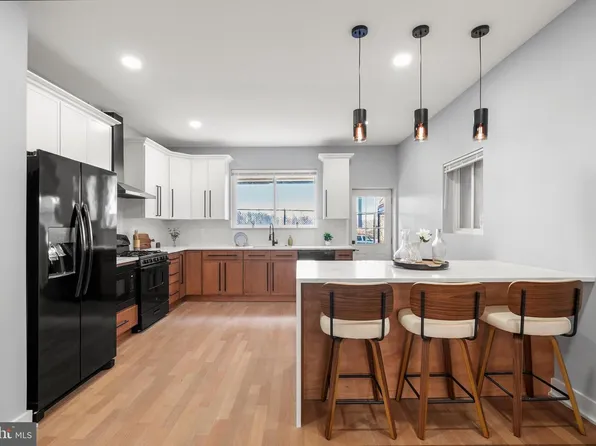 2811 Salmon St, Philadelphia, PA 19134