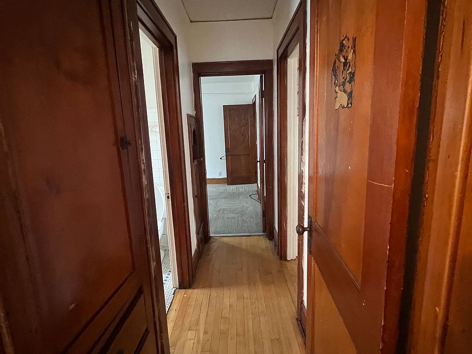 Hallway outside bedrooms