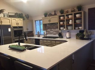 8709 NW Lakecrest Ct, Vancouver, WA 98665