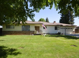 1692 W Tenaya Way, Fresno, CA 93711