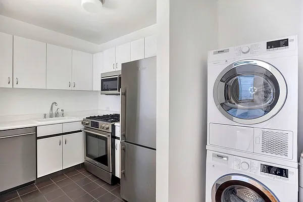 Rented by Compass | media 6