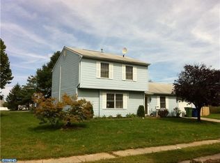 34 Harwood Rd, Marlton, NJ 08053