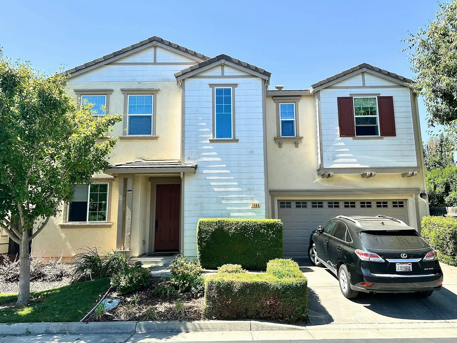 3682 Verona Terrace — Photo 1