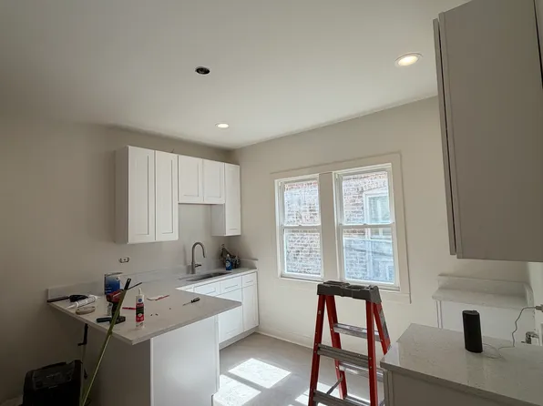 1626 N Melvina Ave Floor 2, Chicago, IL 60639