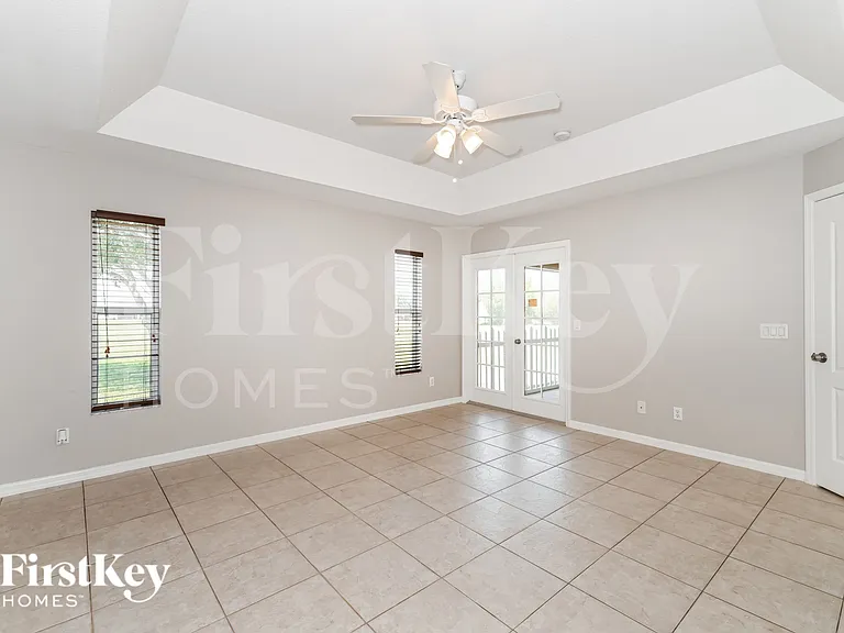 1138 Nelson Rd N — Photo 8