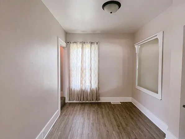 110 Anna St, Bartonville, IL 61607