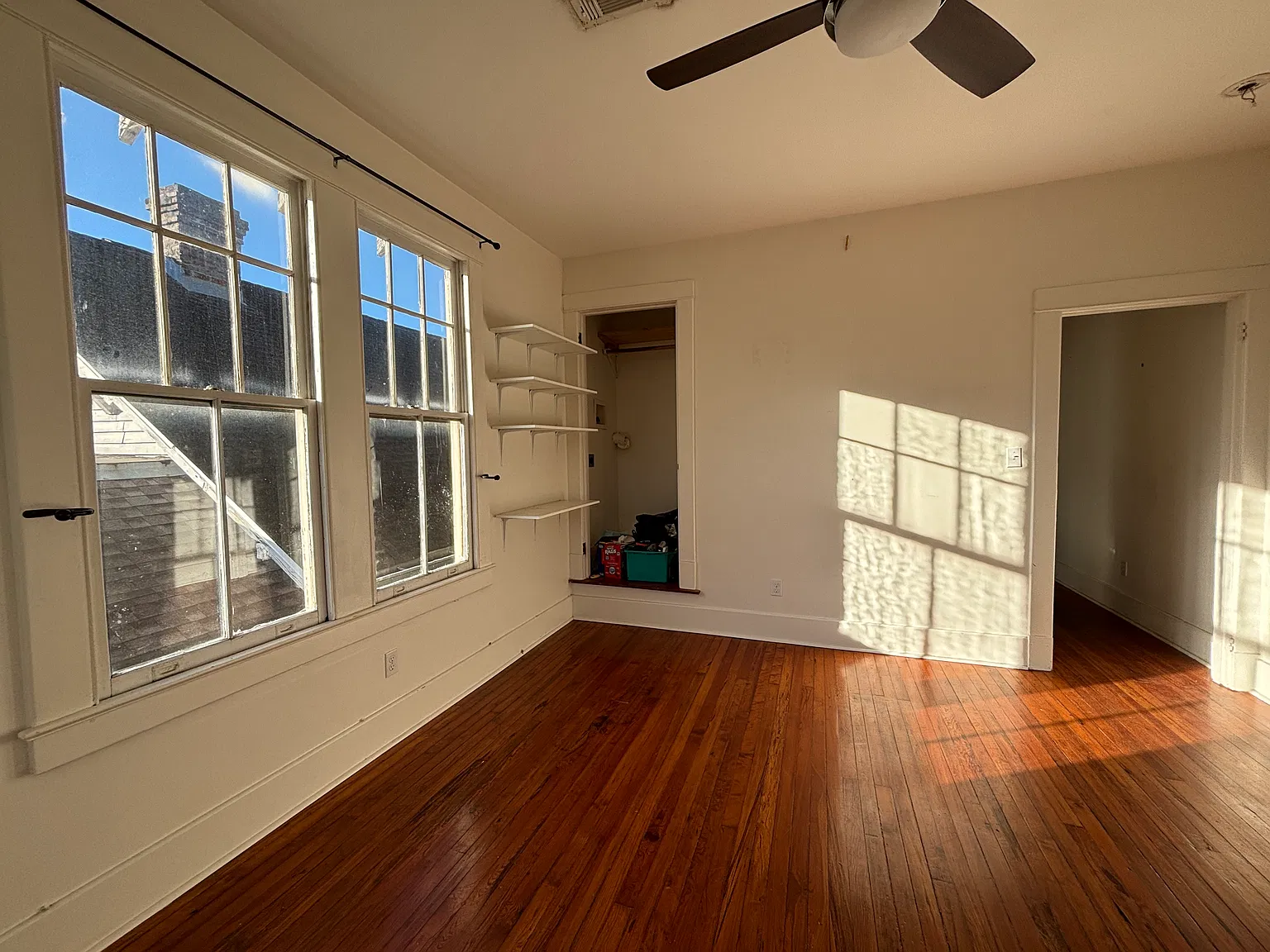 Studio, 350 sqft, $1,150 — Photo 4