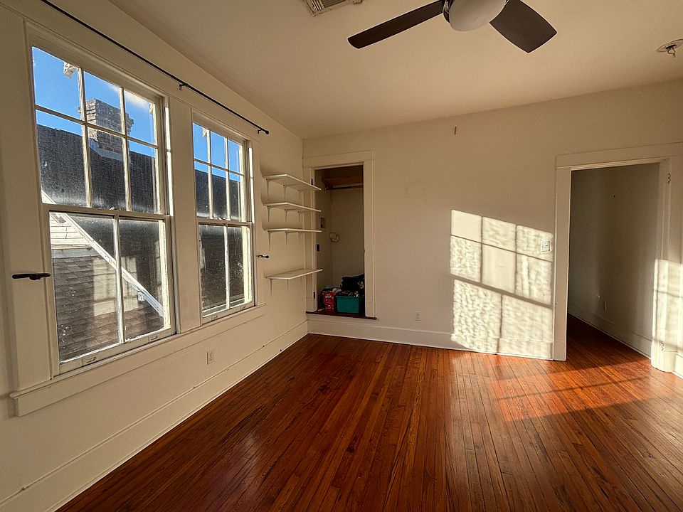 Living/Bedroom