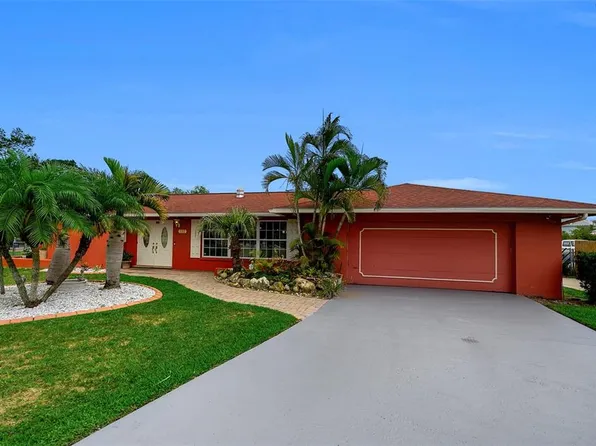 332 Shore Dr, Ellenton, FL 34222