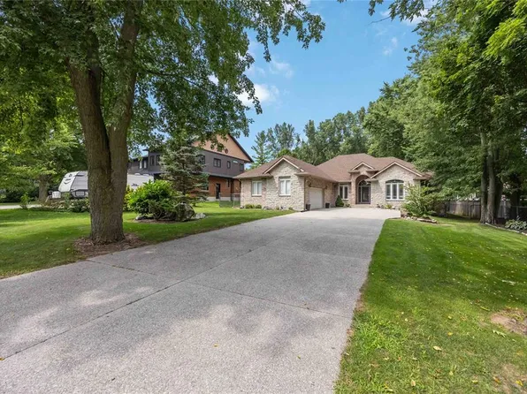 2056 Blackwell Rd #7T-7H4, Sarnia, ON N7T 7H4