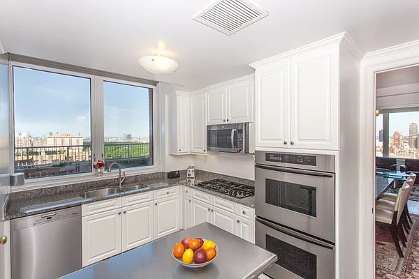Sold by Brown Harris Stevens | media 6