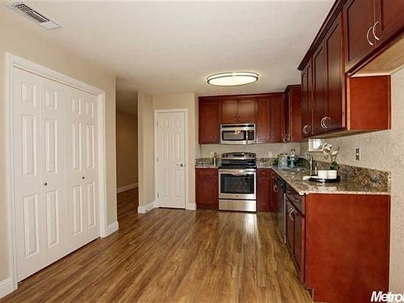 2nd image of 4124 Westporter Dr