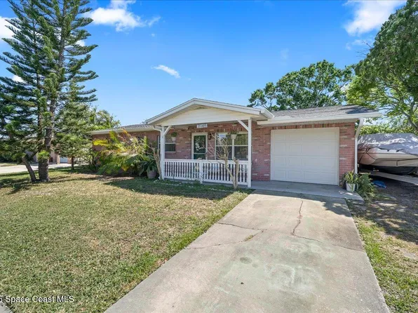 2145 Cindy Cir, Melbourne, FL 32935