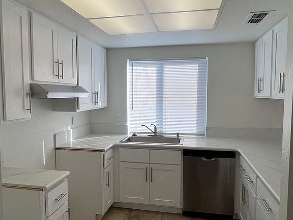 5th image of 8224 Terraland Ct