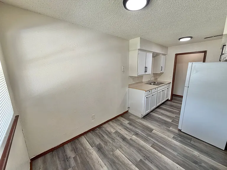 101 Se 42nd St (Fourplex) — Photo 6