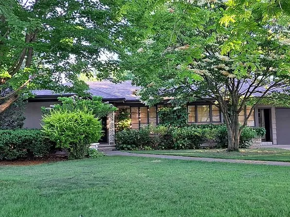 331 McIndoe St, Owatonna, MN 55060