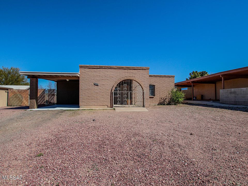1st image of 2940 W Calle Pajarito