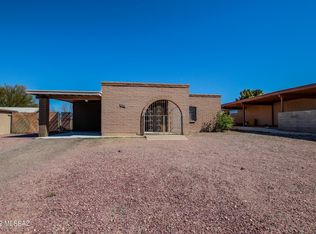 2940 W Calle Pajarito, Tucson, AZ 85746